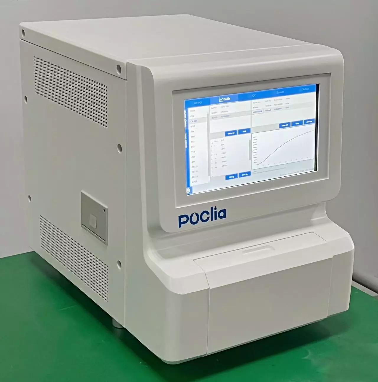 Analyseur POC CLIA dans un laboratoire clinique